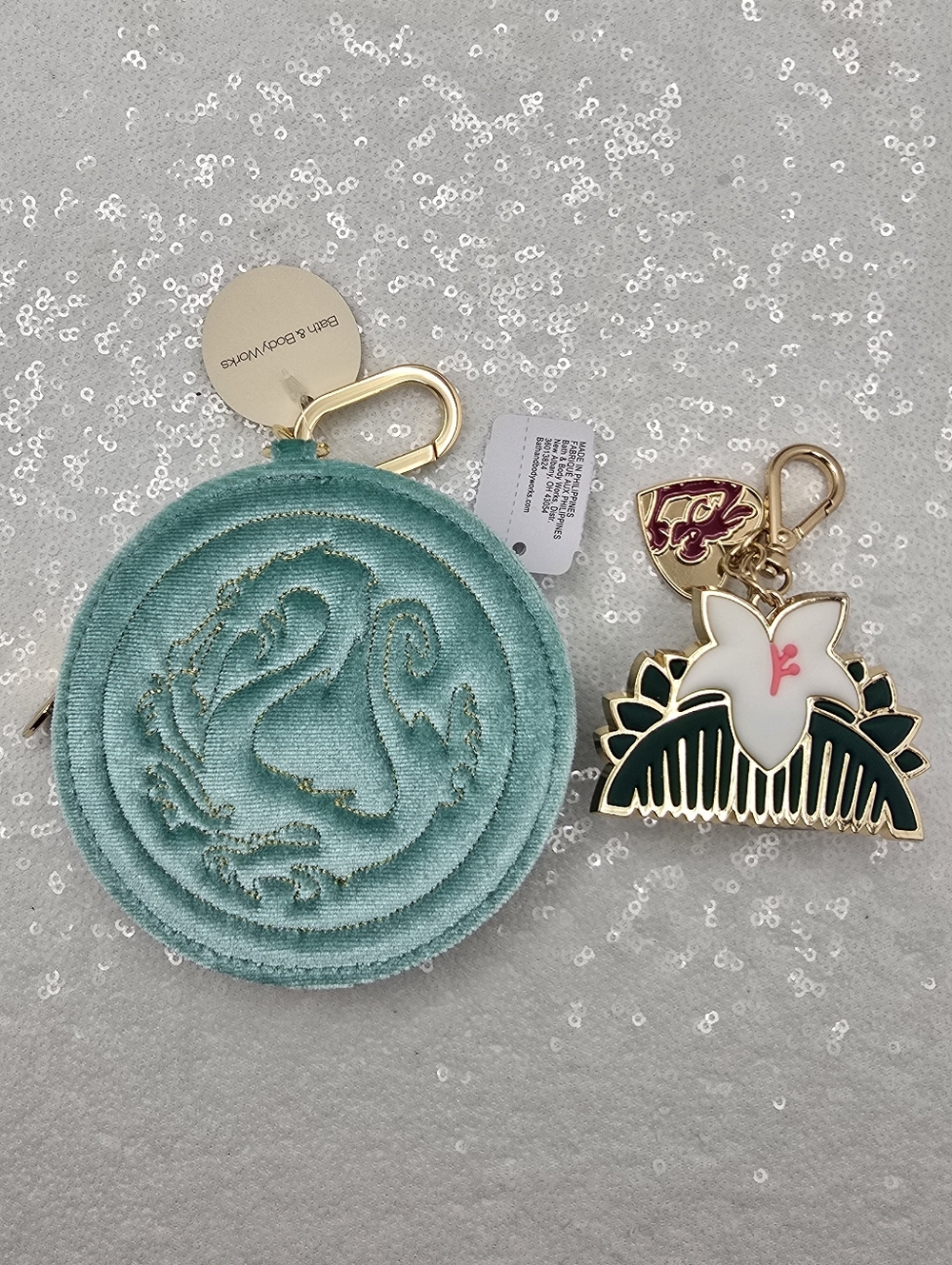 Disney Princess x Bath & Body Works Mulan Zip Coin Purse and Pocketbac Holder
